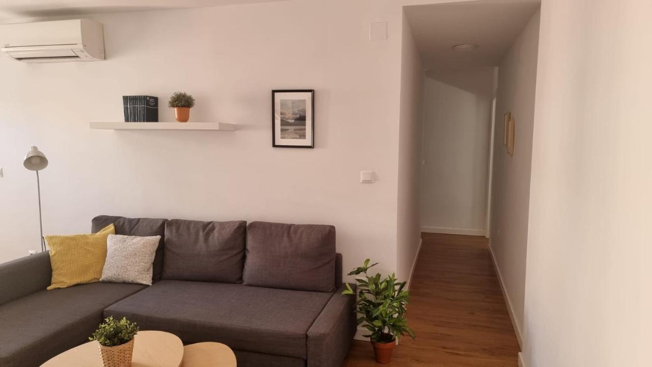 Piso Centrico Reformado / Apartment In The Center Nerja Buitenkant foto